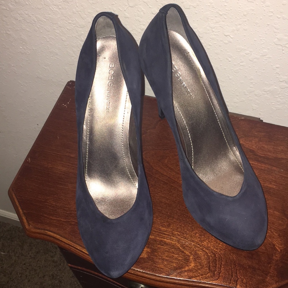 BCBG heels